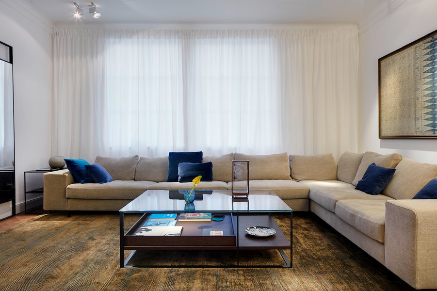 Teppich Wohnzimmer Sitzbereich mit Couch 